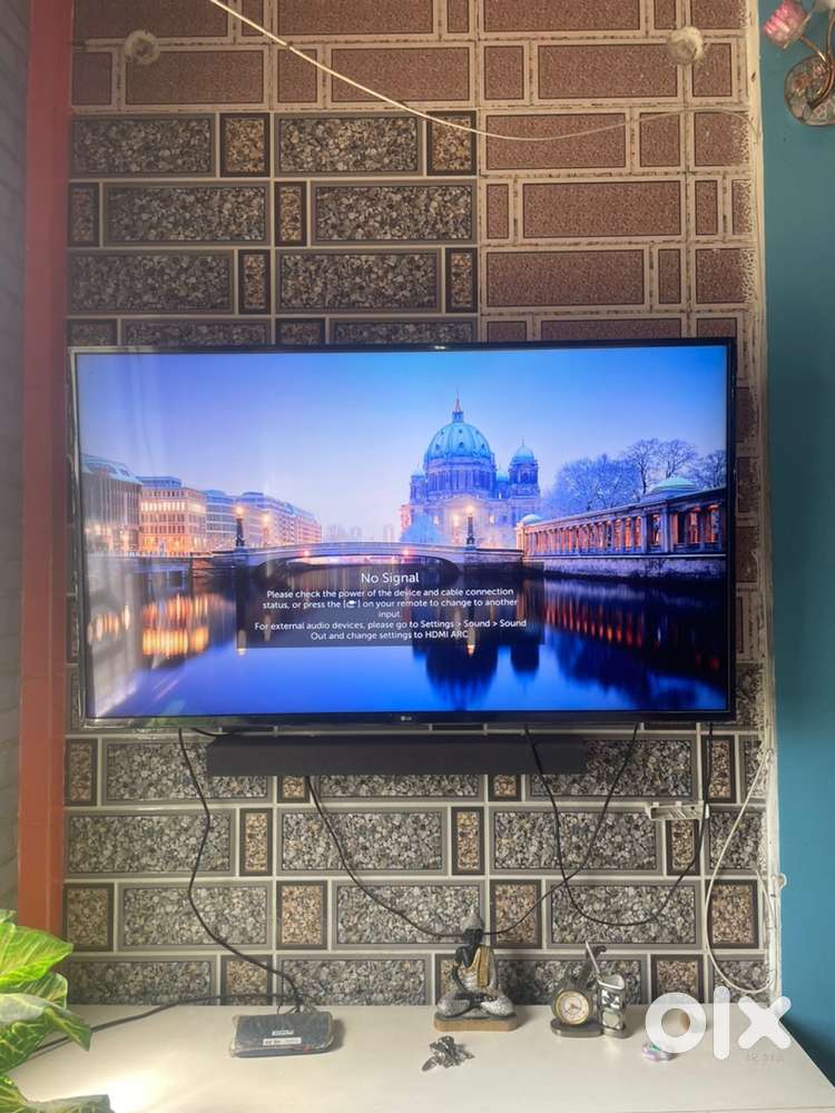 LG smart TV 55&rdquo; inch urgent sale