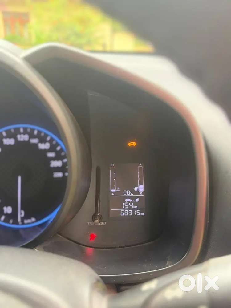 Hyundai Venue 2020 Petrol Well Maintained