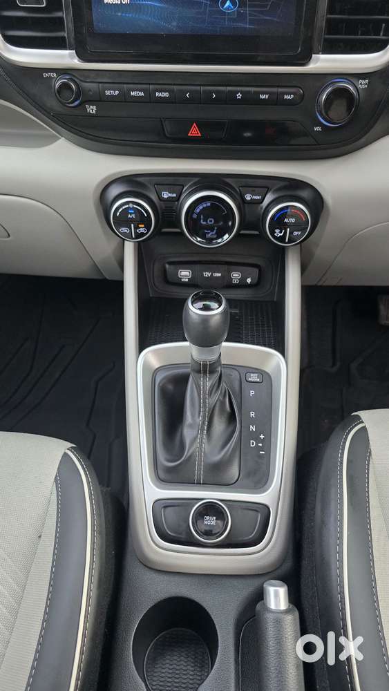 Hyundai Venue Sx Opt Turbo, 2024, Petrol