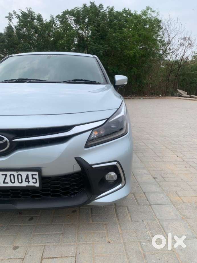 Toyota Glanza 1.2 V Amt, 2025, Petrol