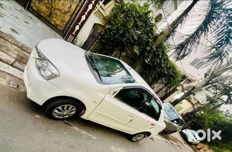 Toyota Etios Liva 2011-2012 G Plus, 2012, Petrol