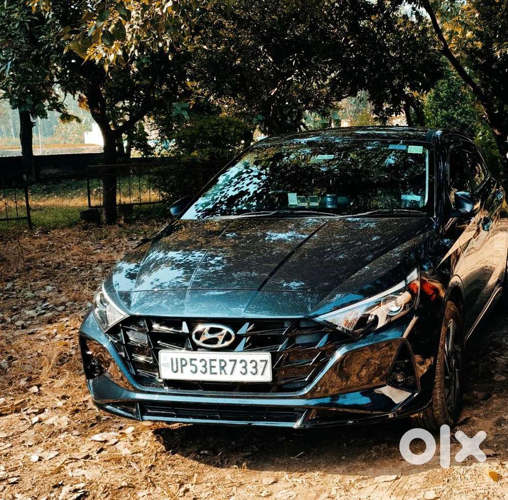 New I20 Top Model Well Maintain Good Condition