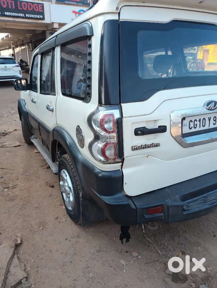 Mahindra Scorpio S2 डीज़ल 2015