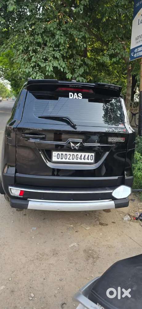 Mahindra Scorpio-n 2025 Diesel 4500 Km Driven Z8