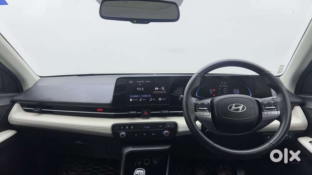 Hyundai Verna 1.5 Sx Petrol Mt, 2023, Petrol