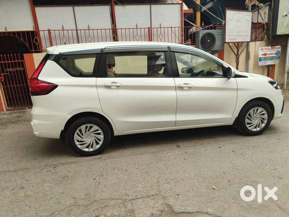 Maruti Suzuki Ertiga 1.5 Vxi Shvs, 2024, Petrol