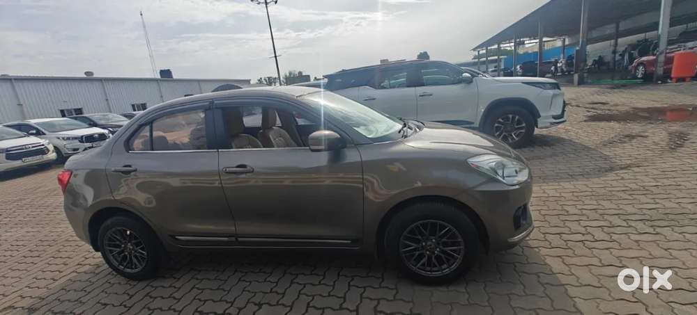 Maruti Suzuki Swift Dzire 1.3 Vxi, 2018, Petrol