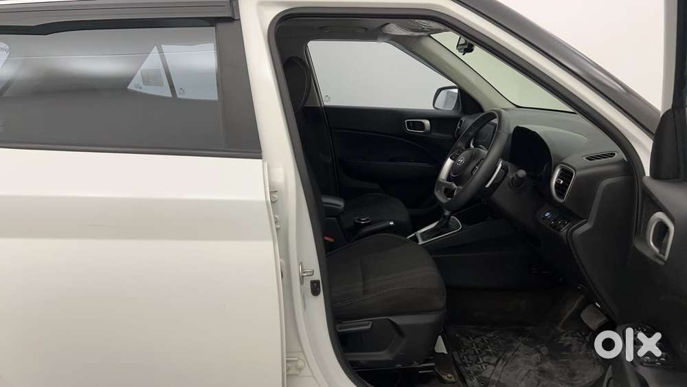 Hyundai Venue 1.0 Sx (o) Turbo Dct, 2022, Petrol