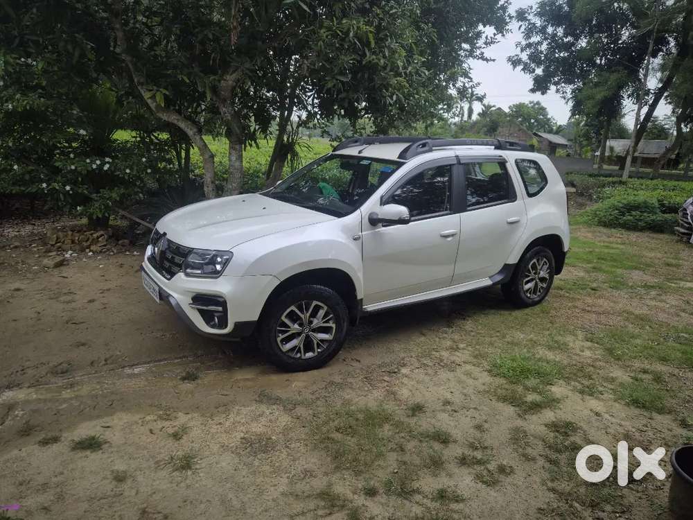 Renault Duster 2022 Petrol 63700 Km Driven