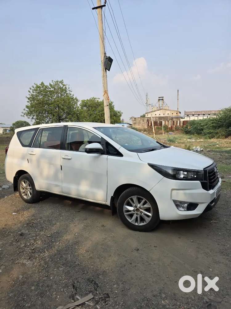 Toyota Innova Crysta 2018 Diesel Well Maintained