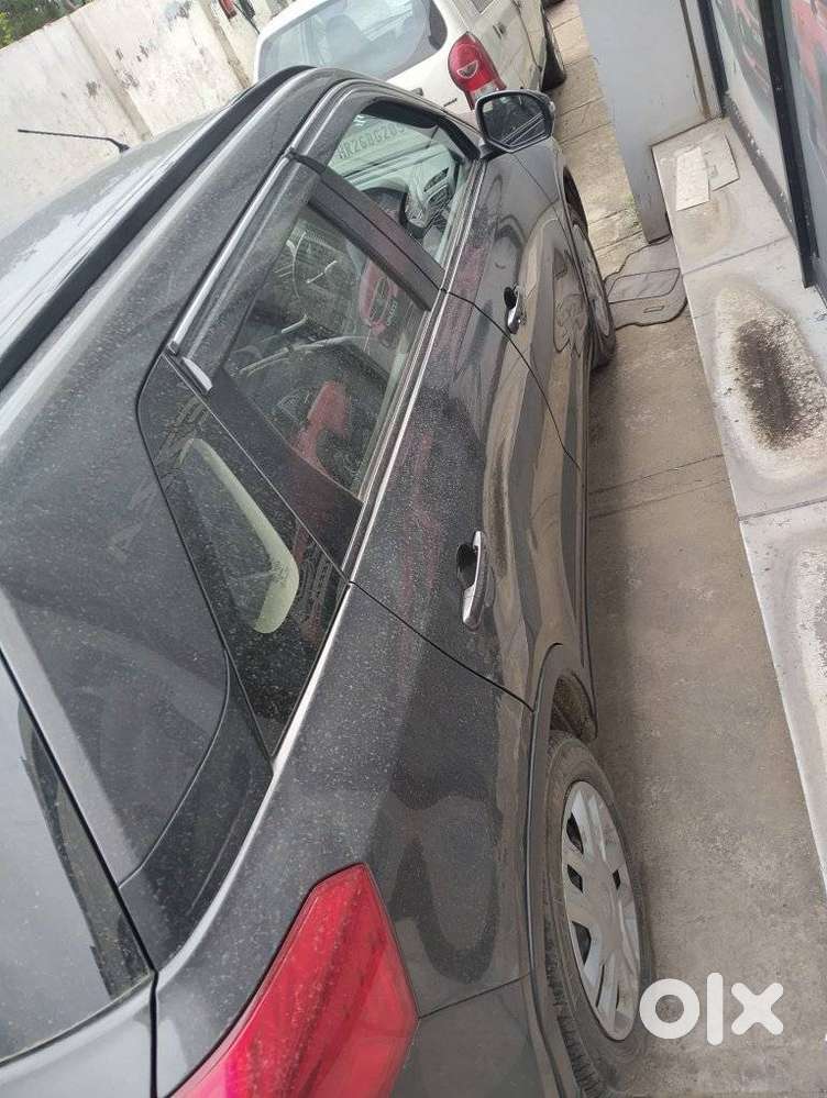 Maruti Suzuki Brezza 1.5 Vxi Smart Hybrid, 2020