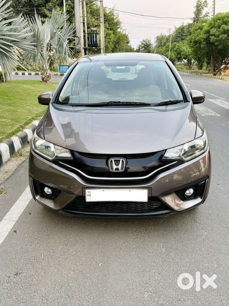 Honda Jazz V Automatic, 2015, Petrol