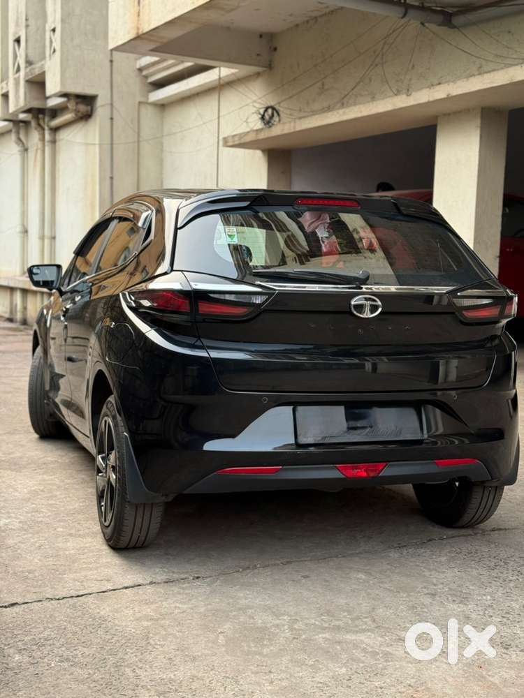 Tata Altroz 2023 Petrol 12500 Km Driven