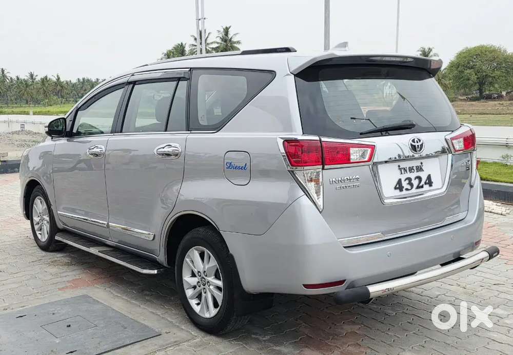 Toyota Innova Crysta 2017 Diesel 60000 Km Driven