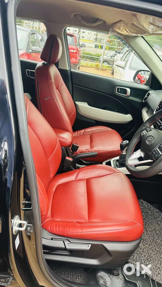 Hyundai Venue S (o) 1.0 Turbo Mt, 2023, Petrol