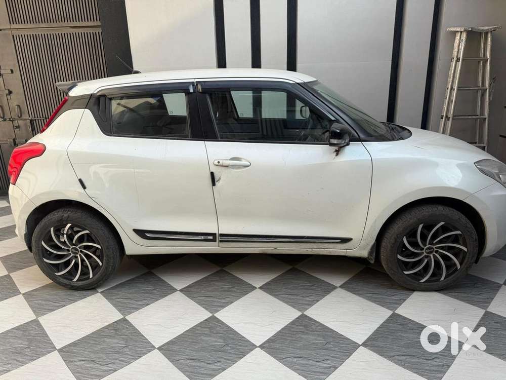 Swift 2023 Maruti Petrol