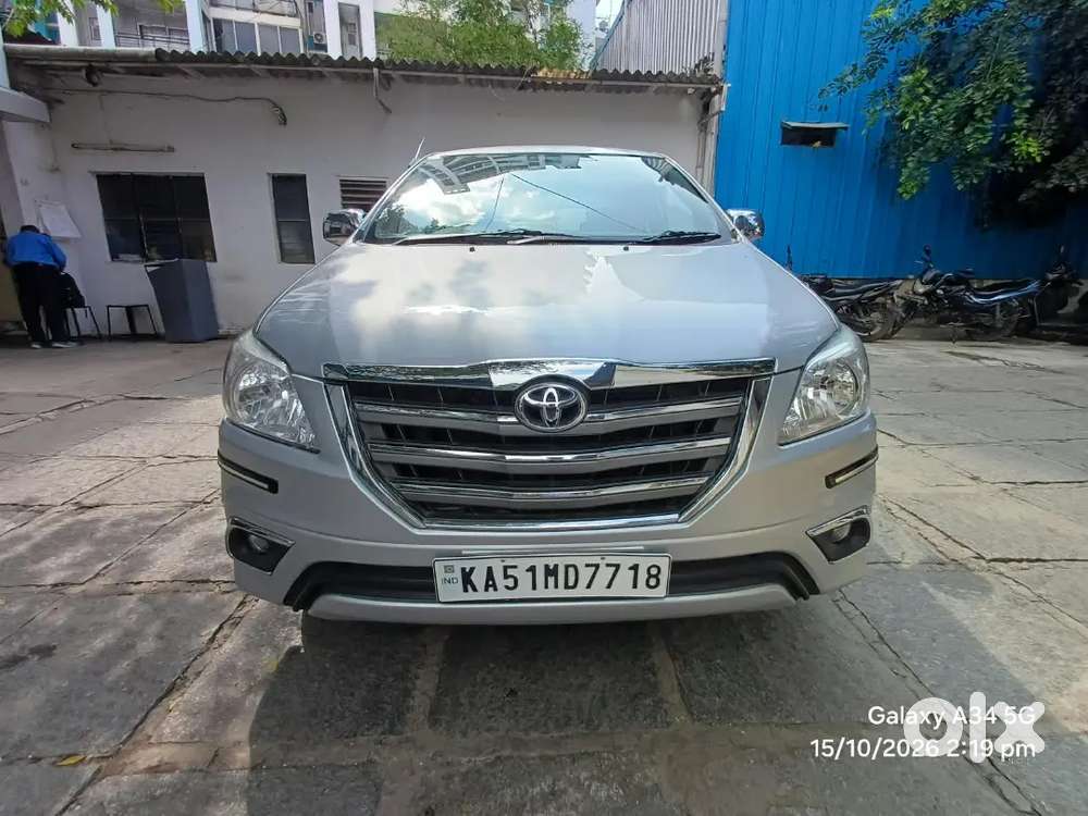 Toyota Innova 201
