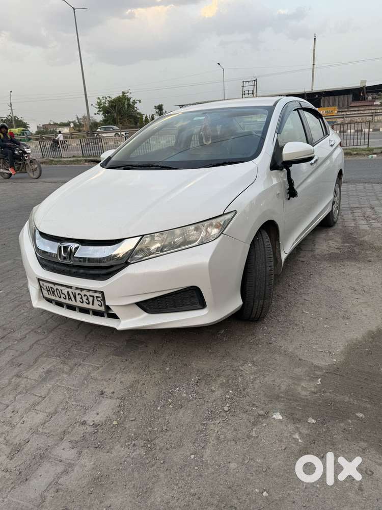 Honda City I-vtec Sv, 2017, Petrol