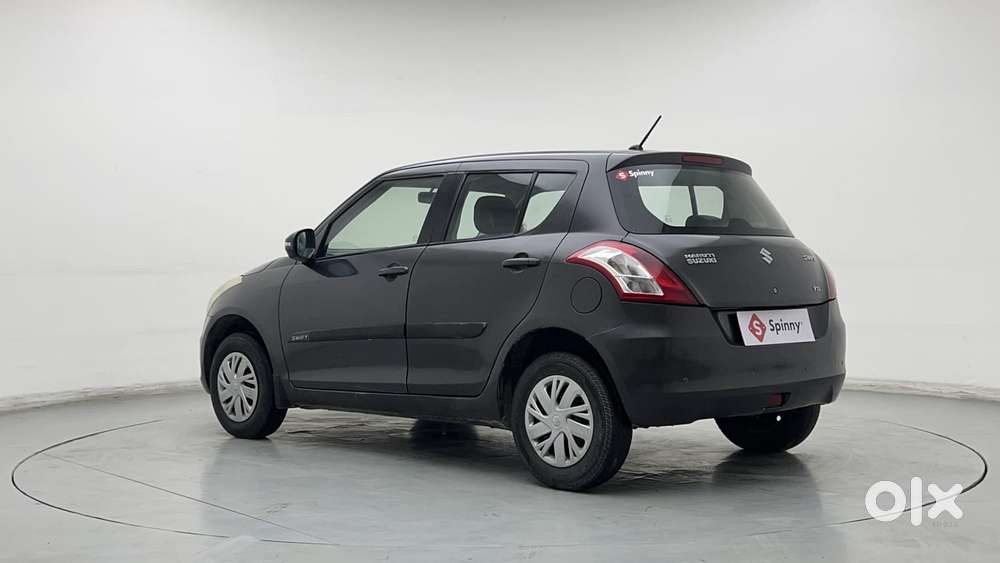 Maruti Suzuki Swift Vxi Optional, 2016, Petrol
