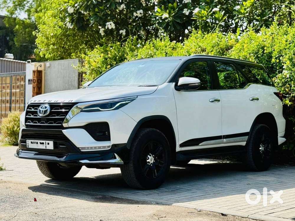Toyota Fortuner Leader Edition (at), 2025, Diesel
