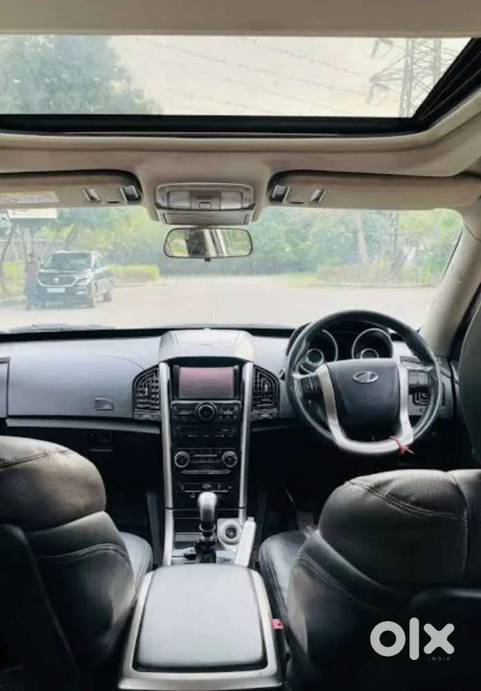 Mahindra Xuv500 2020 Diesel 42000 Km Driven