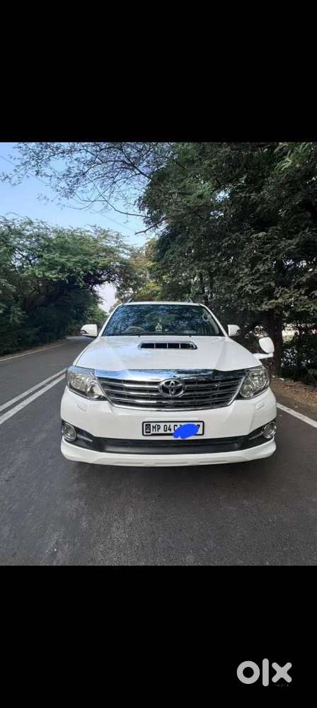 Toyota Fortuner 3.0 4x4 Manual, 2012, Diesel