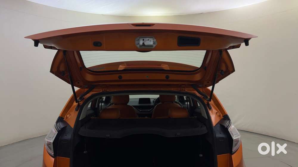 Tata Nexon 1.2 Revotron Xza Plus (l), 2019, Petrol