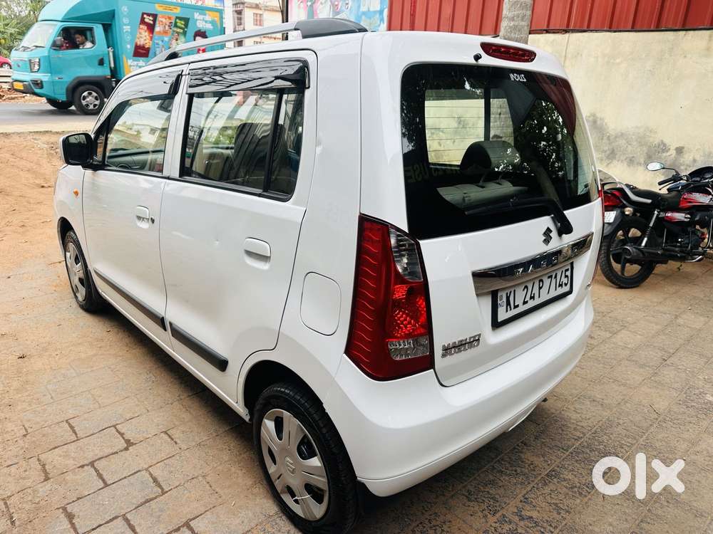 Maruti Suzuki Wagon R Vxi Opt, 2017, Petrol