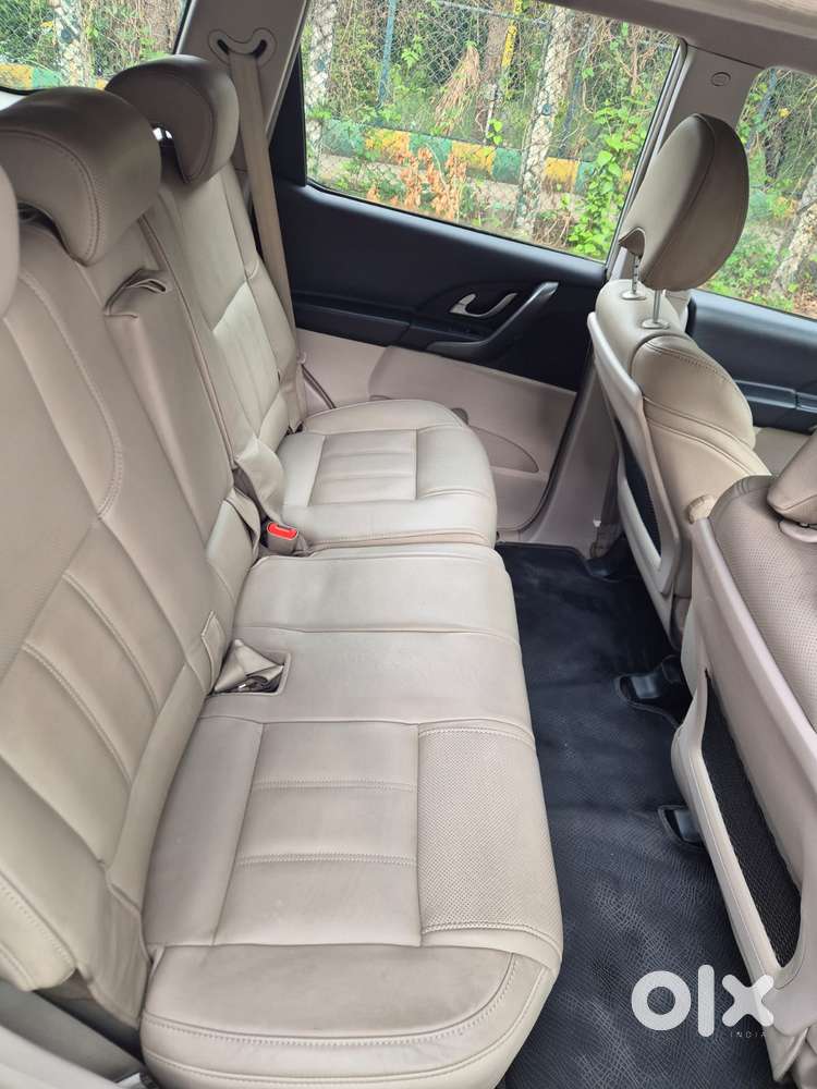 Mahindra Xuv500 W8 At, 2017, Diesel