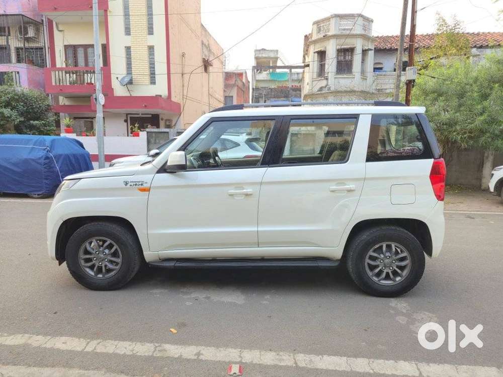 Mahindra Tuv 300 T10, 2019, Diesel