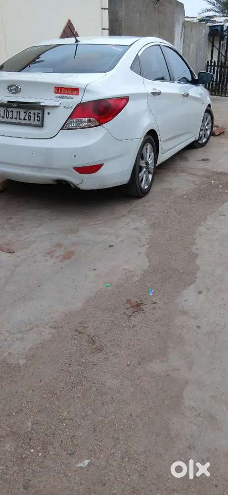 Hyundai Verna 1.6 Crdi 2012 Diesel Manual