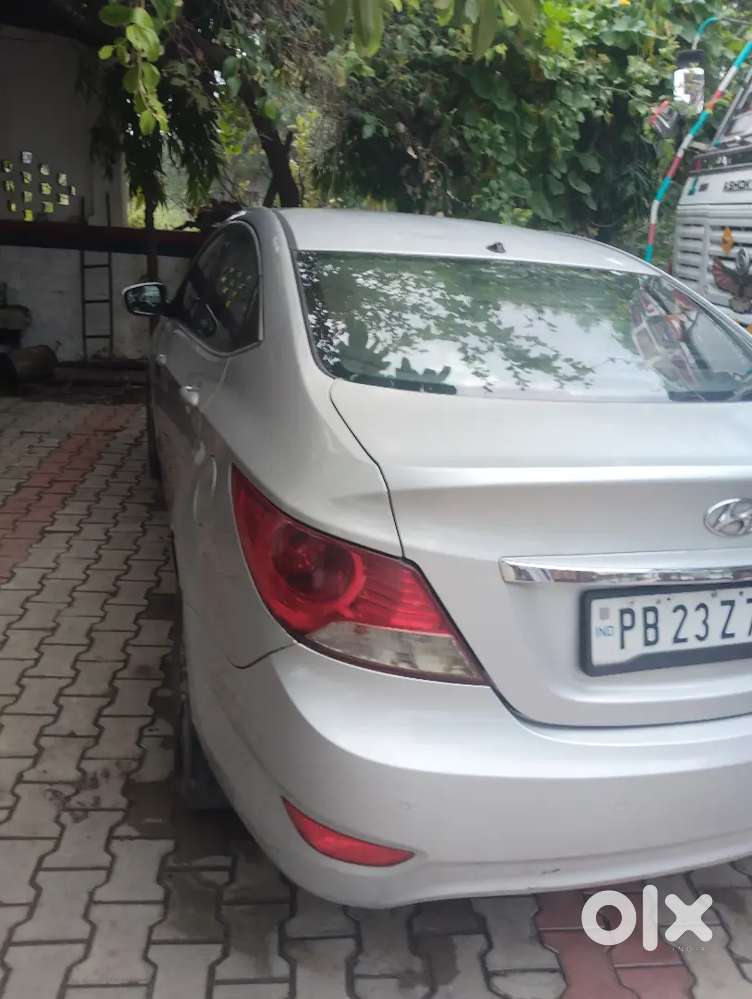 2011 Hyundai Verna Sx 1.6 Diesel
