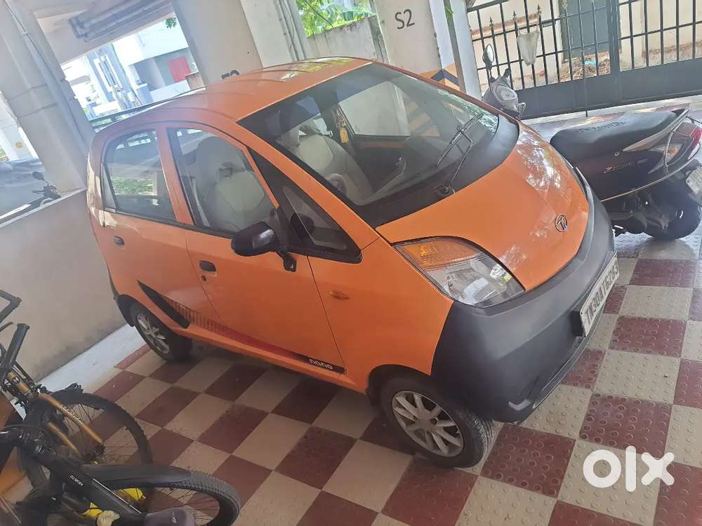 Nano In Good Condition And Running...no Third Party Brokers Please