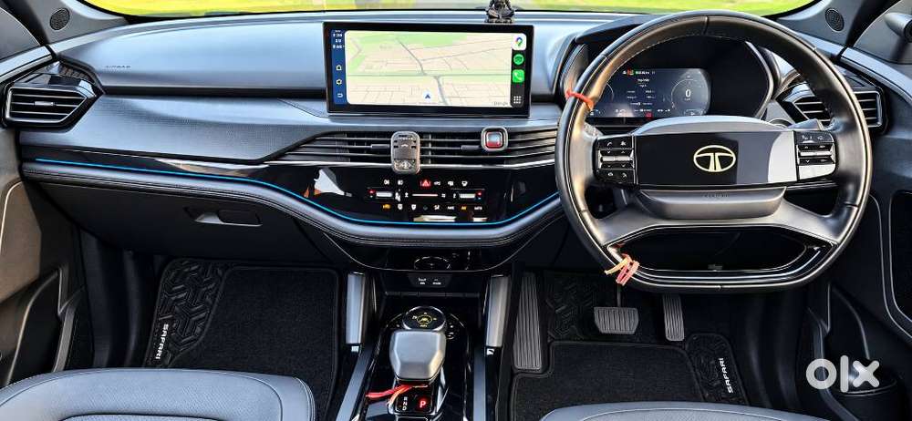 Tata Safari Accomplished Plus Dark Edition At, 2023, Diesel