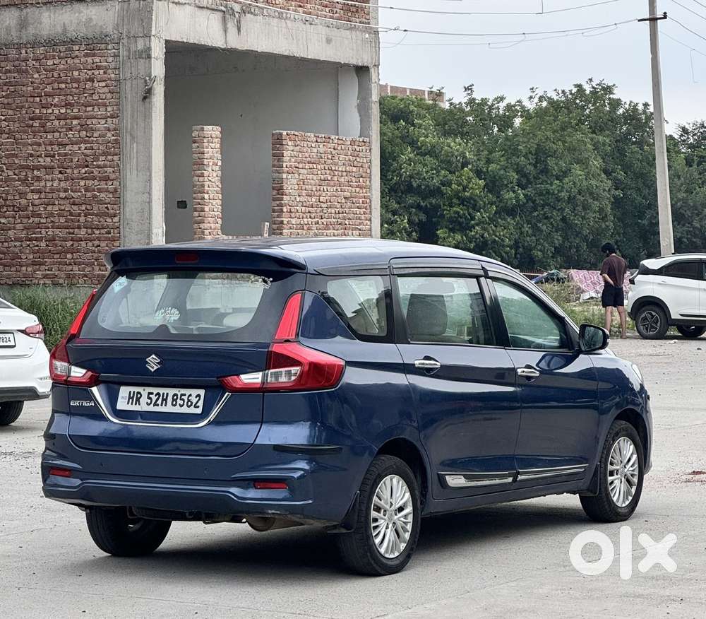 Maruti Suzuki Ertiga Vxi Cng, 2022, Cng & Hybrids