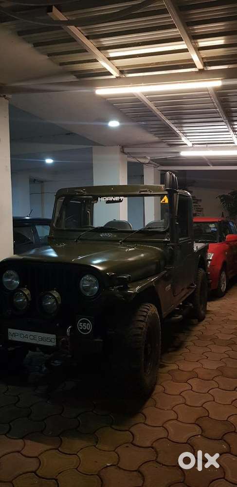 Mahindra Jeep Mm550