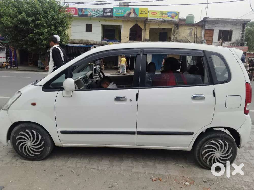 Maruti Suzuki Zen Estilo 2008