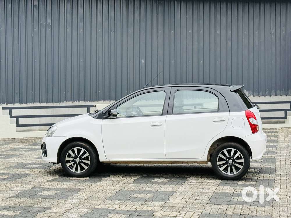 Toyota Etios Liva 1.2 Vx, 2018, Petrol