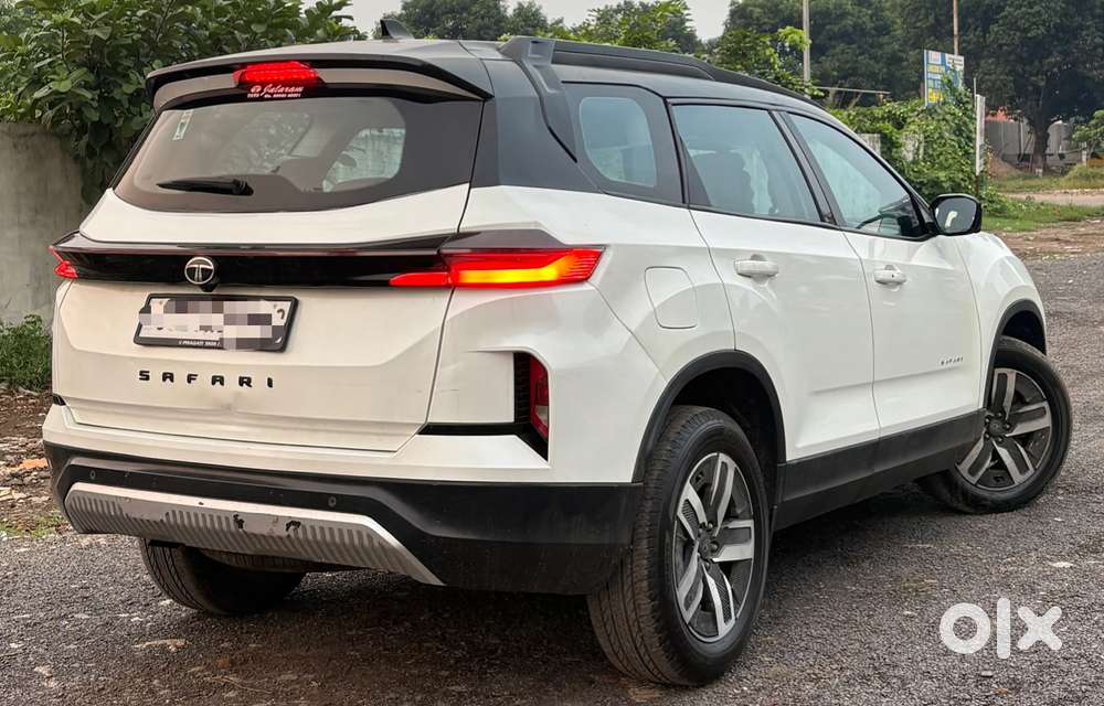 Tata Safari Adventure X Plus 7 Str Dark Edition, 2024, Diesel
