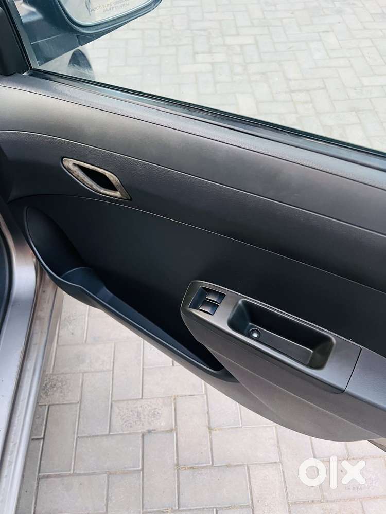 Chevrolet Beat Lt Petrol, 2011, Petrol