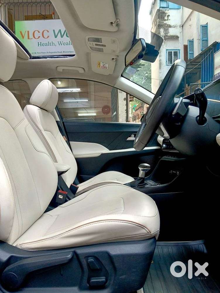 Hyundai Verna 1.5 Sx (o) Ivt, 2024, Petrol