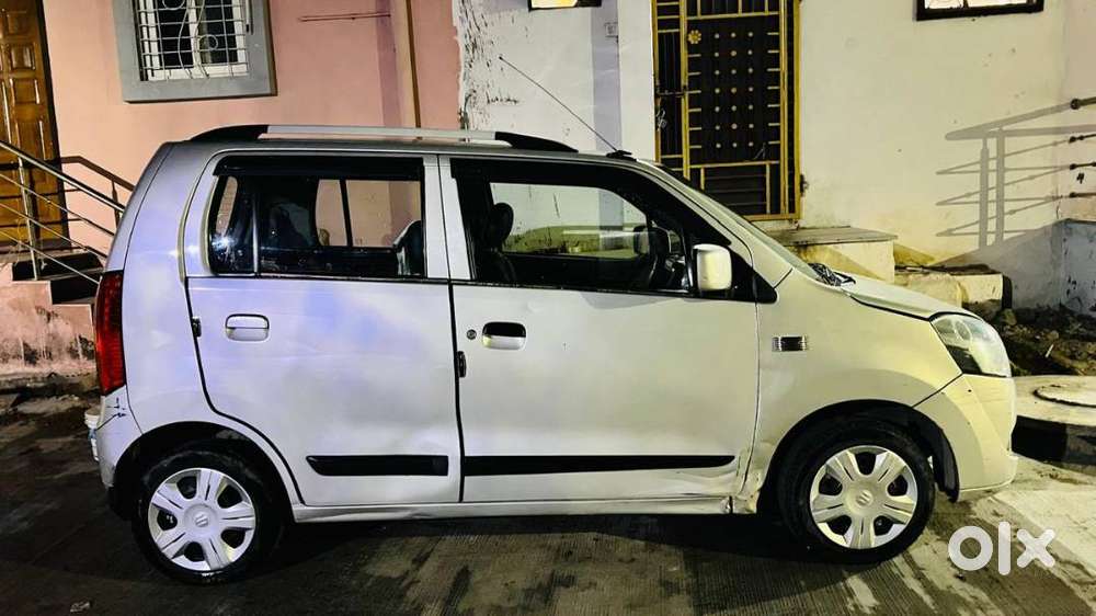 Maruti Suzuki Wagon R 2012 Petrol Well Maintained