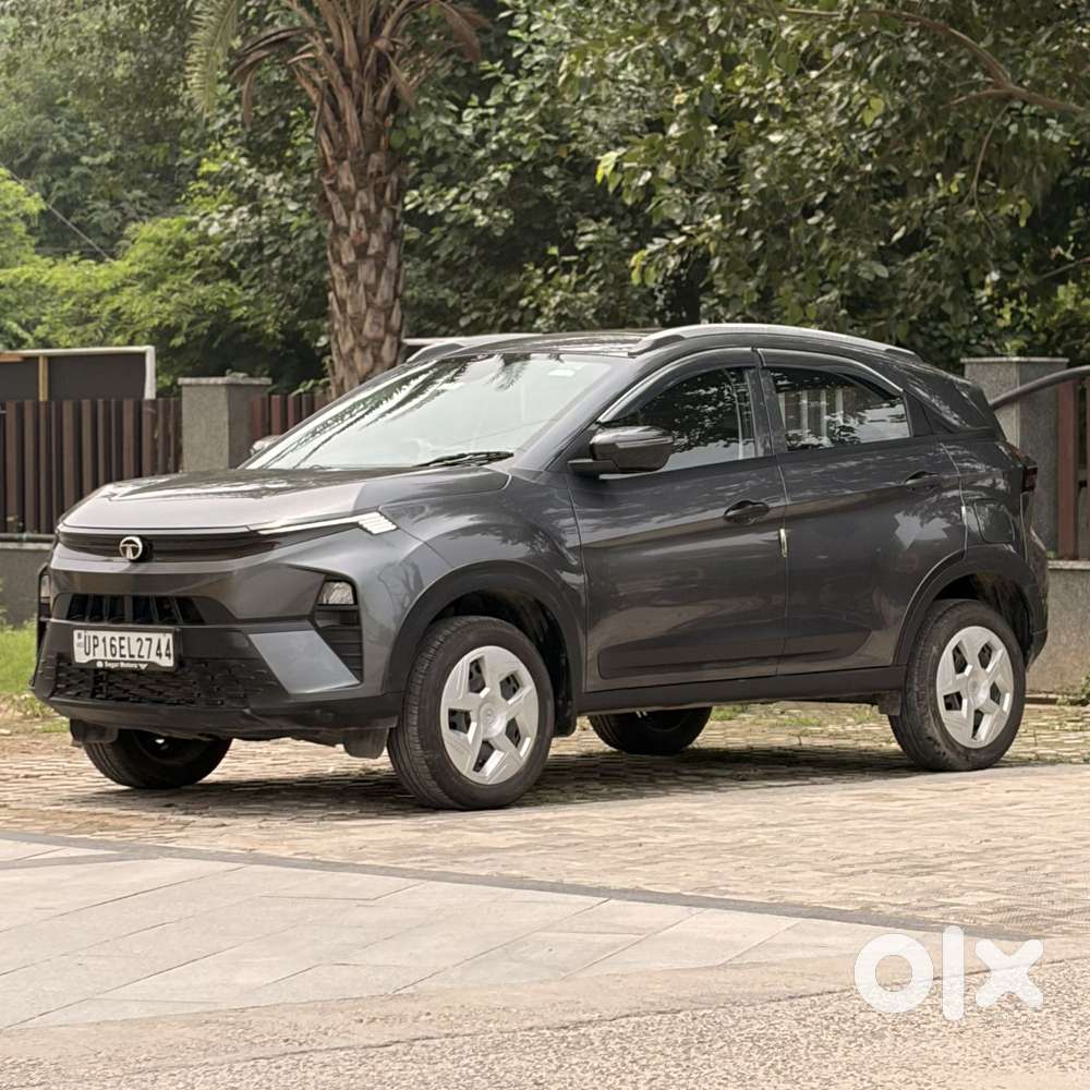 Tata Nexon Smart Plus S 1.2 Revotron Petrol 5 Mt, 2024, Petrol