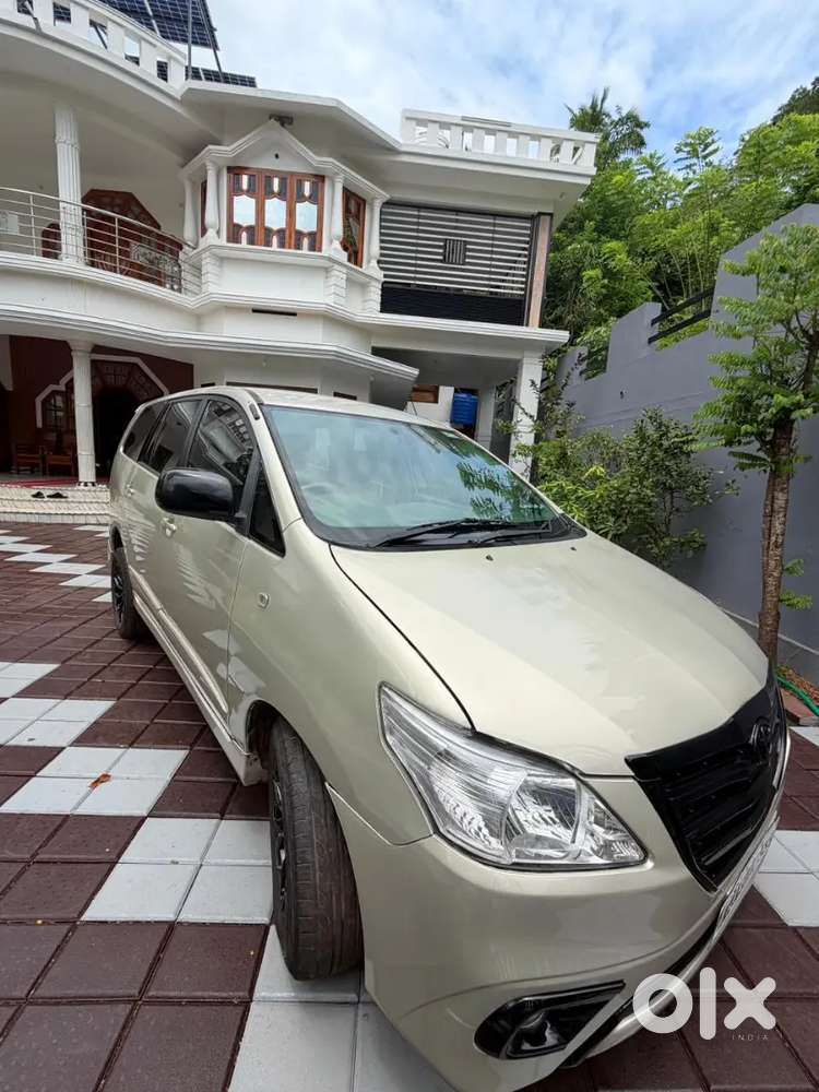 Toyota Innova 2.5 G4 2015