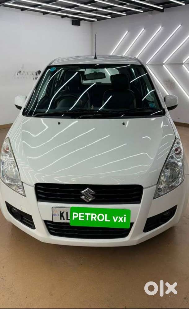 Maruti Suzuki Ritz Vxi, 2012, Petrol