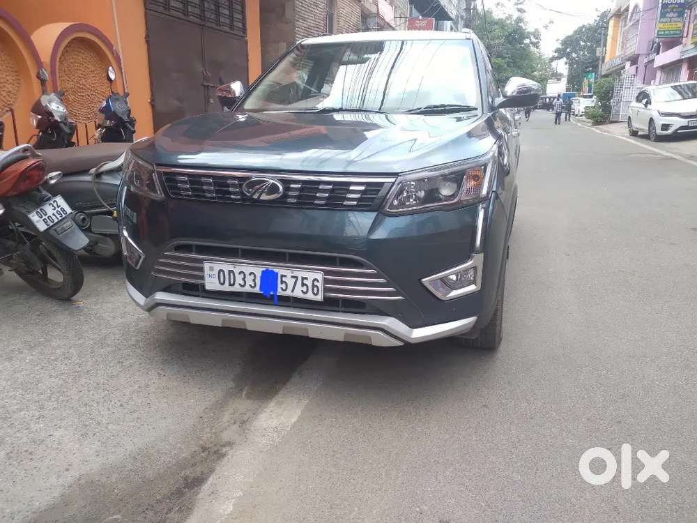 Mahindra Xuv300 2022 Petrol Well Maintained