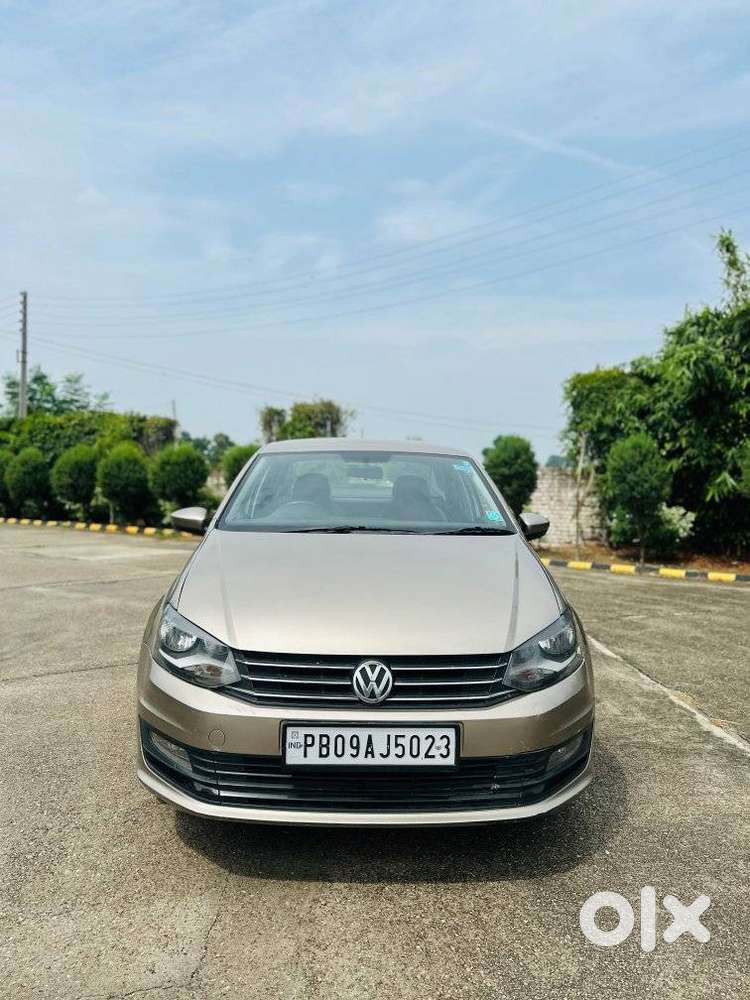 Volkswagen Vento 1.6 Comfortline, 2019, Petrol