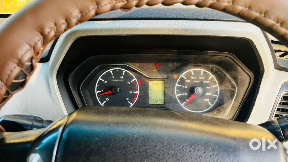 Mahindra Scorpio S8, 2015, Diesel