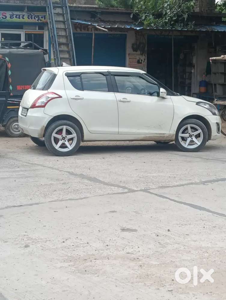 Maruti Suzuki Swift 2015 Year Petrol