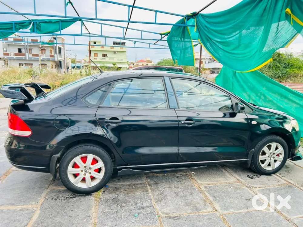 Volkswagen Vento 2011 1.6 Petrol Highline